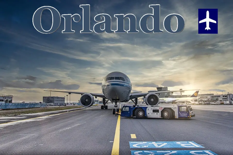 Aircraft on the runway at Orlando Airport
